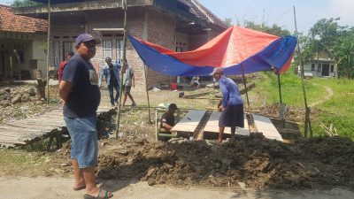 Dukung Program Ketapang, Desa Japkid Bangun Jembatan Akses Pertanian 12 20250426 131150