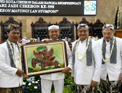 Gubernur Dedi Mulyadi Dorong Penataan Jalur Pedestrian di Cirebon untuk Tingkatkan Daya Tarik Wisata 3 Gubernur Dedi Mulyadi Dorong Penataan Jalur Pedestrian di Cirebon untuk Tingkatkan Daya Tarik Wisata