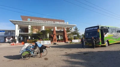 terminal ciledug