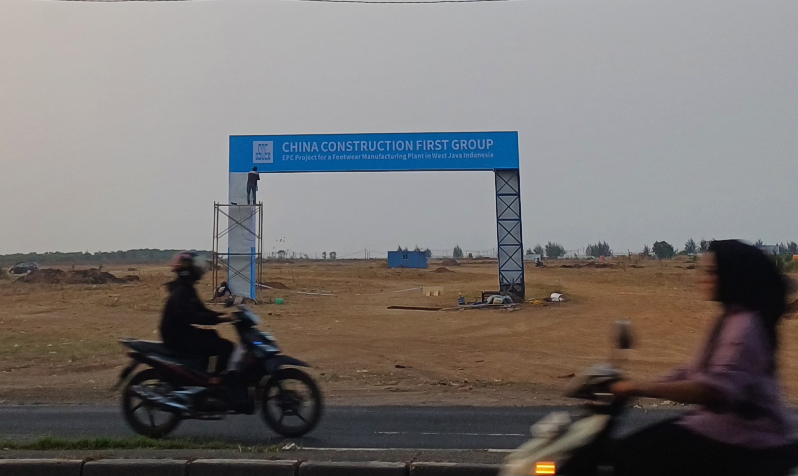 Proyek Pabrik Alas Kaki di Gebang Mekar Jadi Perhatian, Tokoh Masyarakat Minta Pemerintah Lakukan Verifikasi 1 20260717 171617