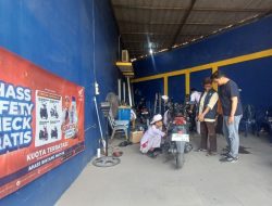 Lewat NasDem Peduli, Ojol dan Warga Cirebon Bisa Nikmati Servis Motor Gratis
